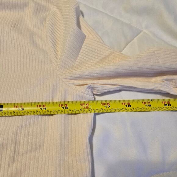 Band of the Free Avril Top open back, flare sleeve SZ Small Gypsy boho chic - Picture 7 of 11